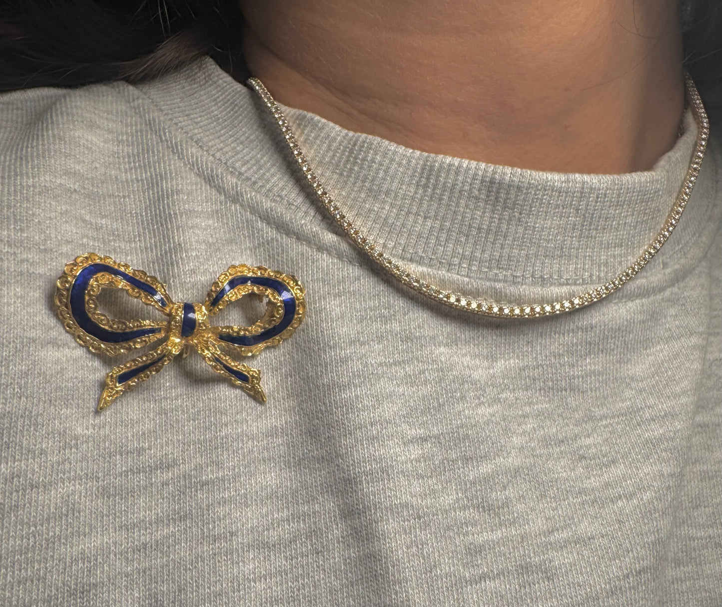 Antique Bow Pin 18k Gold